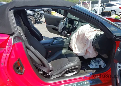 2014 Chevrolet Corvette Stingray из США, поврежденный, VIN 1G1YF3D77E5109875